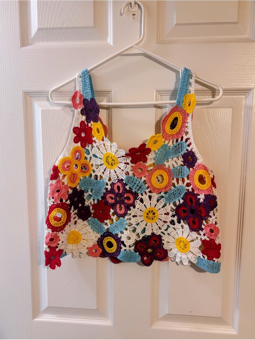 Colorful Crochet Floral Crop Top - Picture 2 of 6
